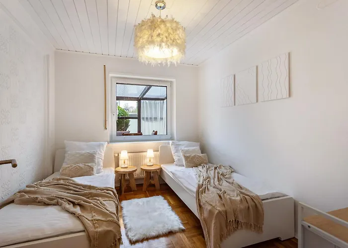 Scandinavian * Schloß Holte-Stukenbrock